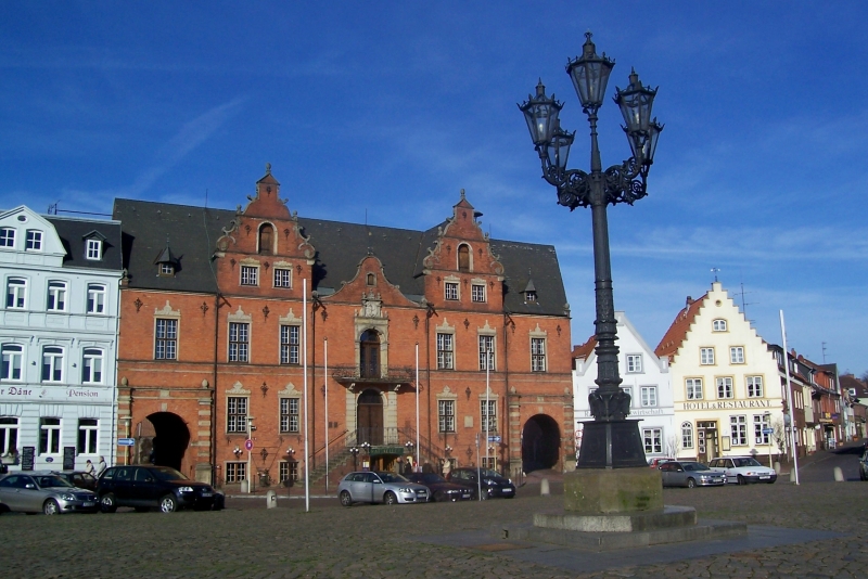 Rathaus Glückstadt, Foto: Alinea at German Wikipedia