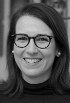 Dr. Anna Heinze Dr. Anna Heinze