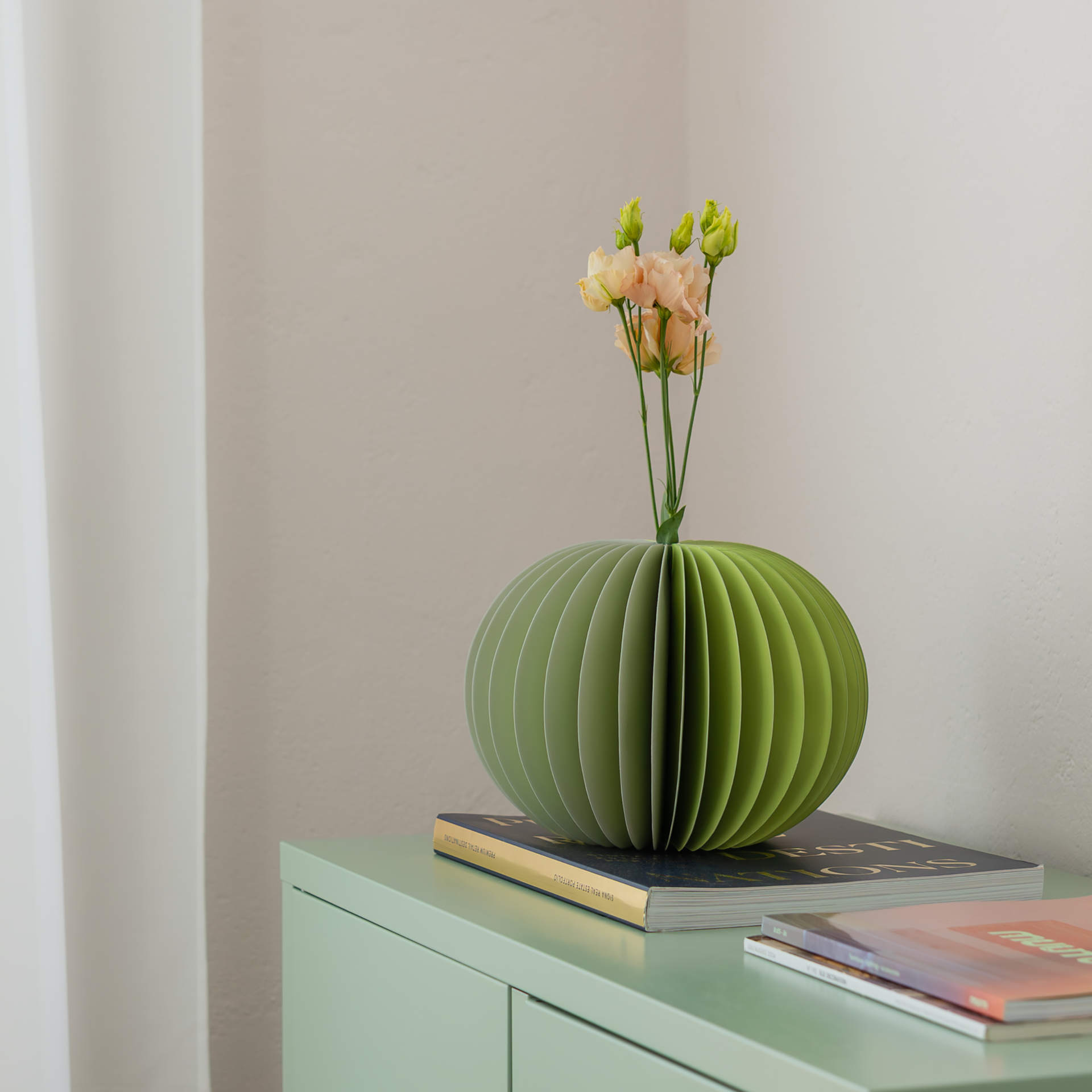 © REMEMBER © REMEMBER